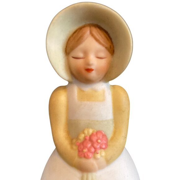 VTG Avon Country Girl white yellow flowers Porcelain Bell 1985 - Picture 1 of 8